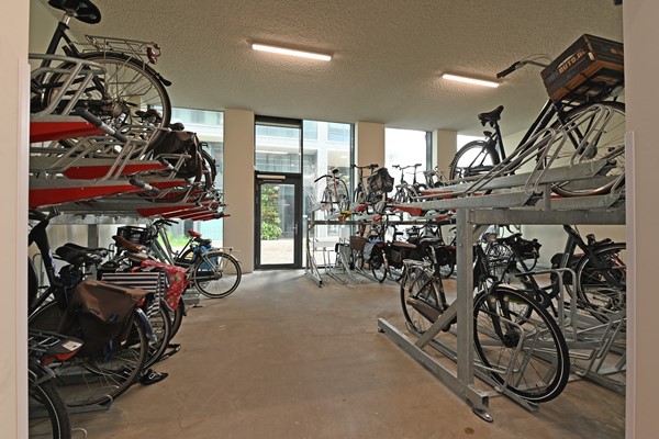 Medium property photo - Zodiakplein 93, 2516 CH Den Haag